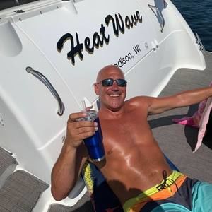 Meet your Posher, Eric